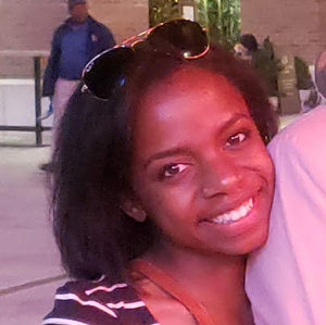 Meet your Posher, Breeana